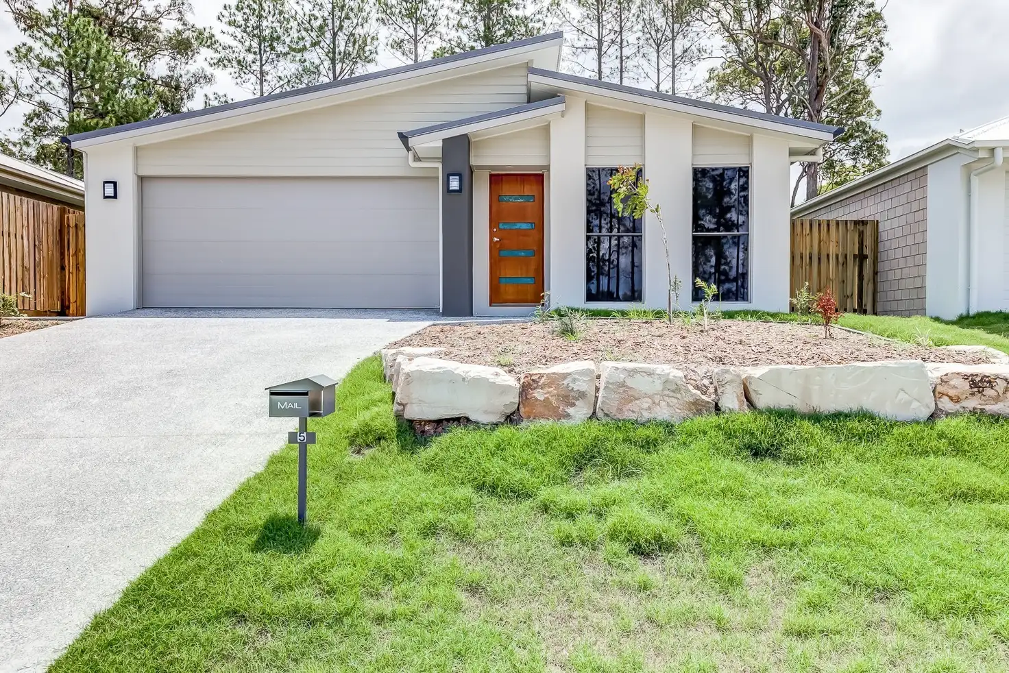 Main view of Homely house listing, 5 Bloomfield Avenue, Park Ridge QLD 4125