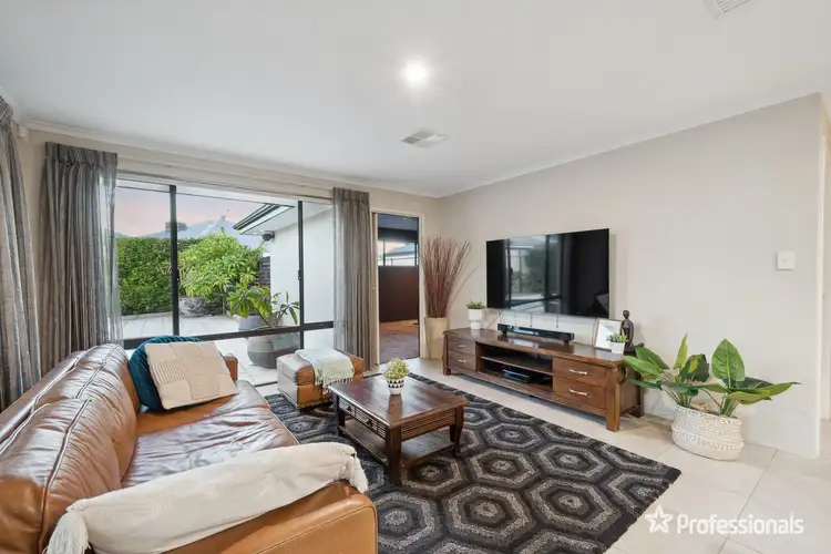 Seventh view of Homely house listing, 5 Marriott Crescent, Wattle Grove WA 6107