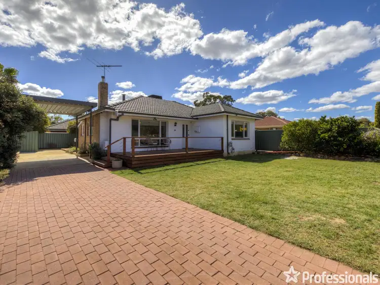 34 Sussex Road, Forrestfield WA 6058