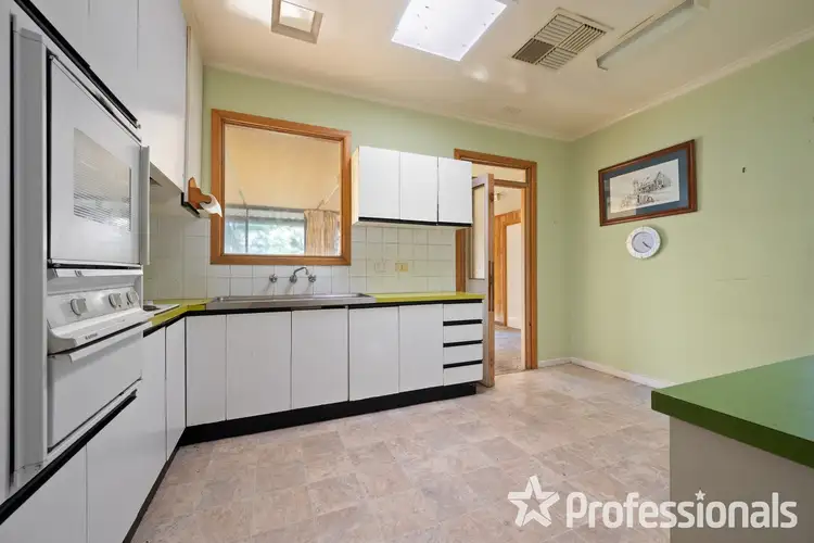Third view of Homely house listing, 5 Lawry Street, Wodonga VIC 3690