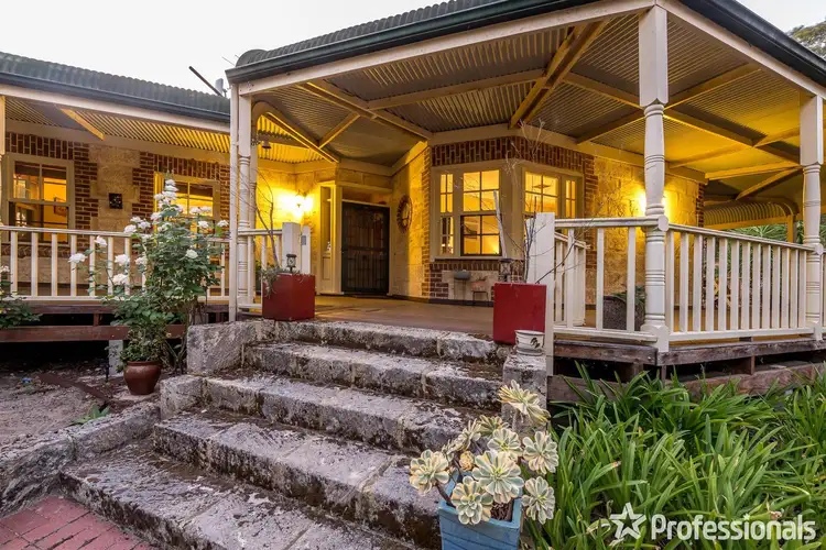 510 Marshwood Place, Sawyers Valley WA 6074