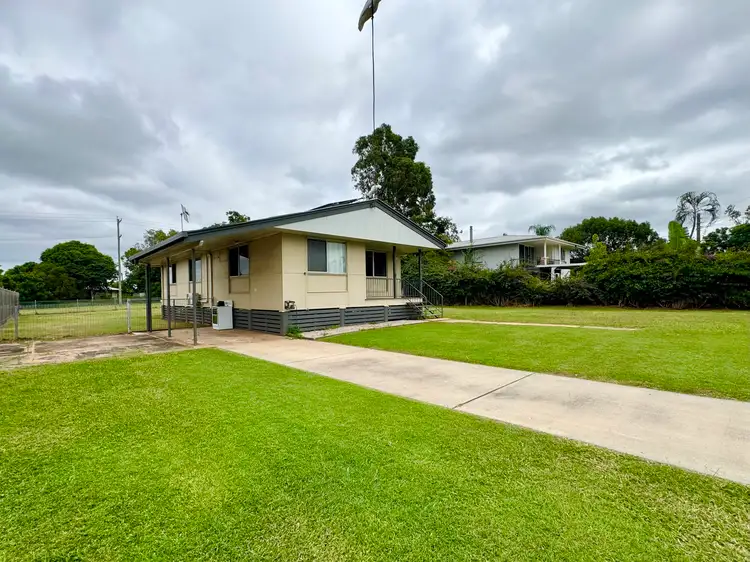 3 FRASER Street, Moranbah QLD 4744