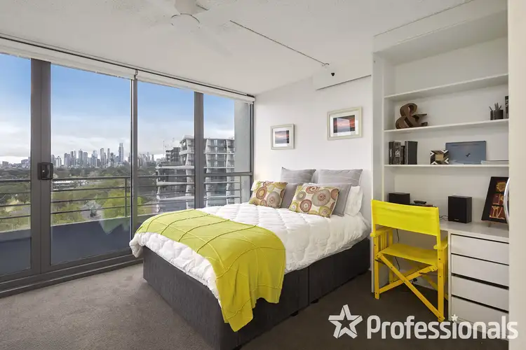 Fourth view of Homely studio listing, 1001/81 Queens Road, Melbourne VIC 3000