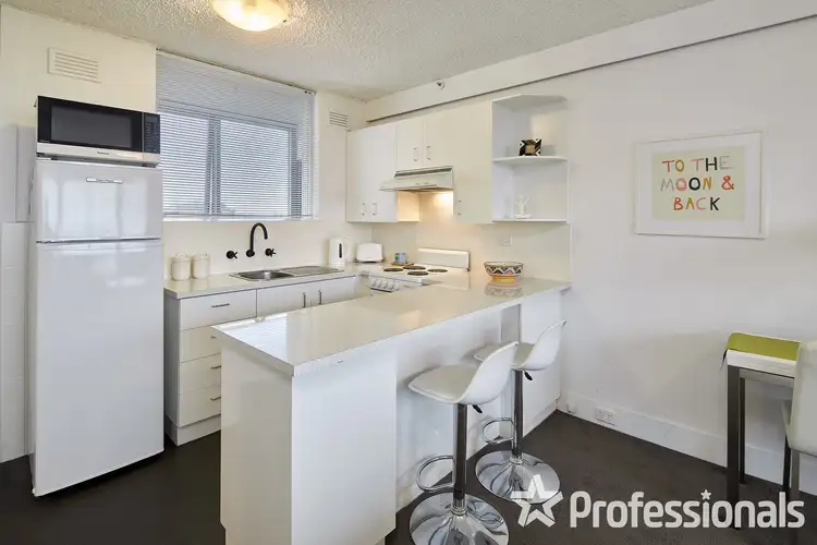 Sixth view of Homely studio listing, 1001/81 Queens Road, Melbourne VIC 3000