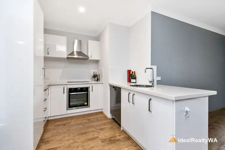 8/3 Ewing Street, Bentley WA 6102