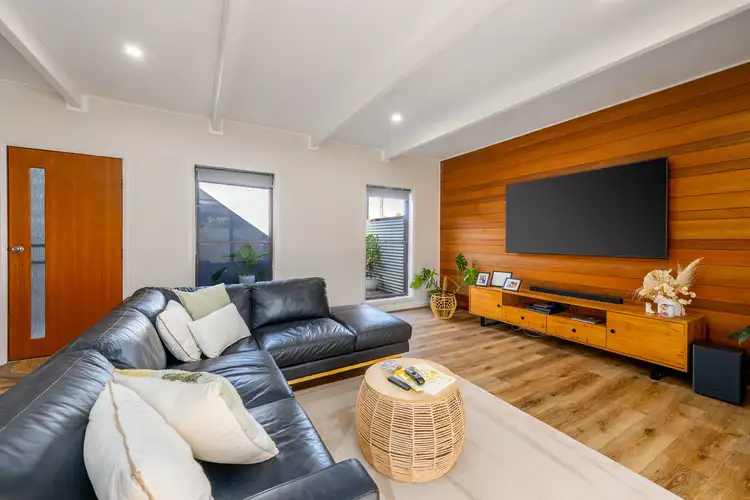 Fifth view of Homely house listing, 28 Balmoral Street, Kialla VIC 3631