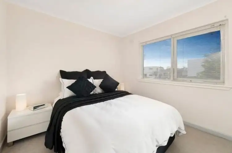 Fifth view of Homely apartment listing, 18/91 Ormond Road, Elwood VIC 3184