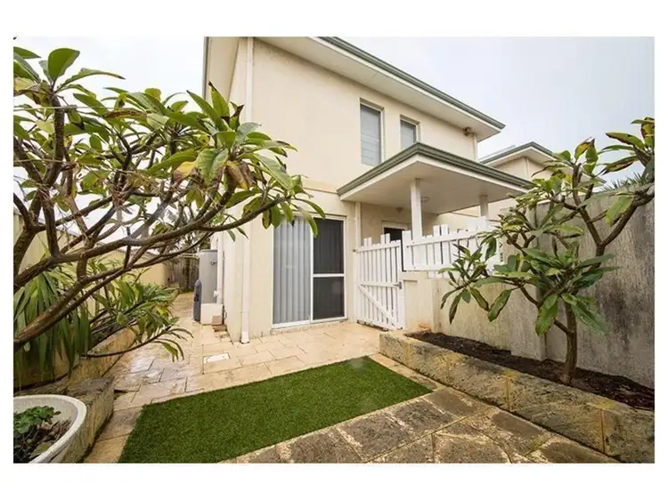 4/58 Drabble Road, Scarborough WA 6019