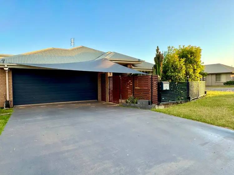 1 ROBIN Street, Moranbah QLD 4744