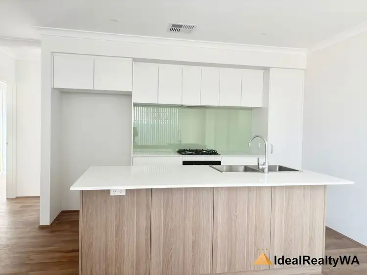 17 Hermanos Road, Brabham WA 6055