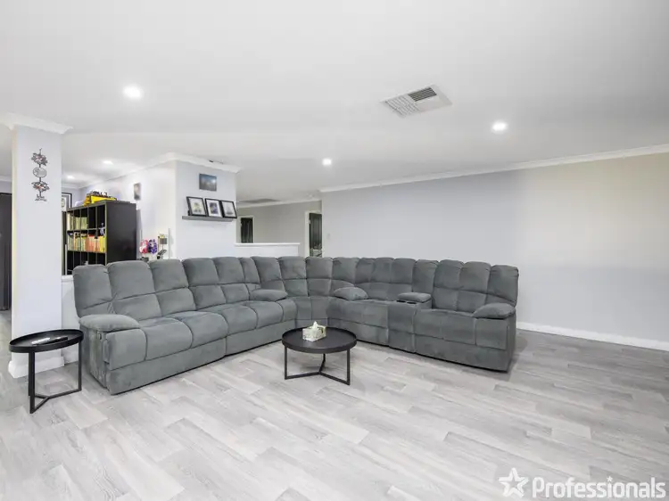 Fifth view of Homely house listing, 10 Camellia Loop, Forrestfield WA 6058