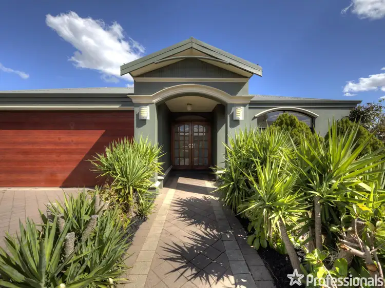 2 Yongar Way, Forrestfield WA 6058