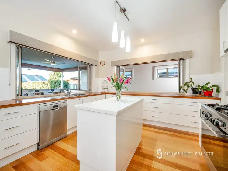 Fourth view of Homely house listing, 5 Quail Street, Kialla VIC 3631