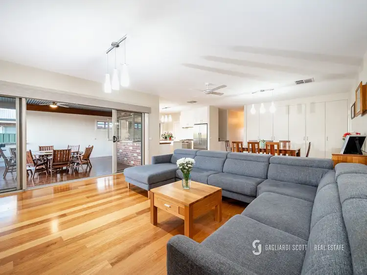 Sixth view of Homely house listing, 5 Quail Street, Kialla VIC 3631