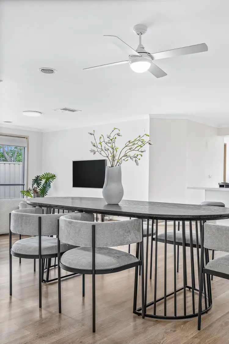Fifth view of Homely house listing, 8 Addicott Way, Taylors Hill VIC 3037