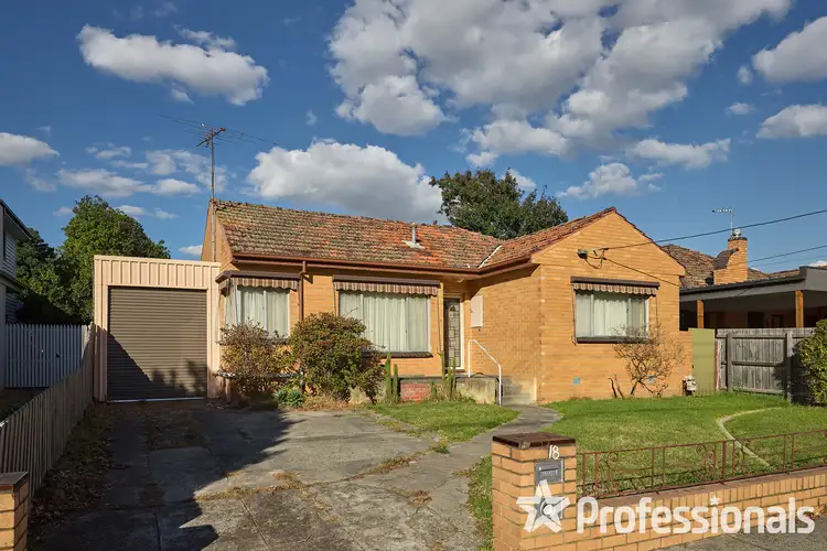 18 Clements Street, Highett VIC 3190