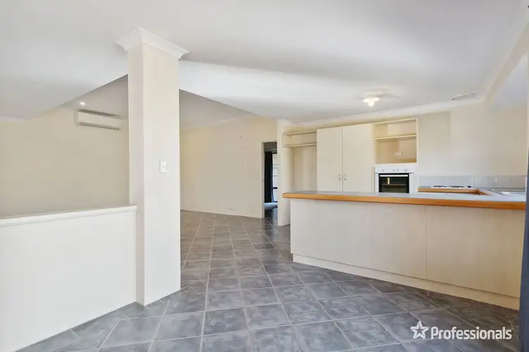 Seventh view of Homely house listing, 8 Babbler Court, Maida Vale WA 6057