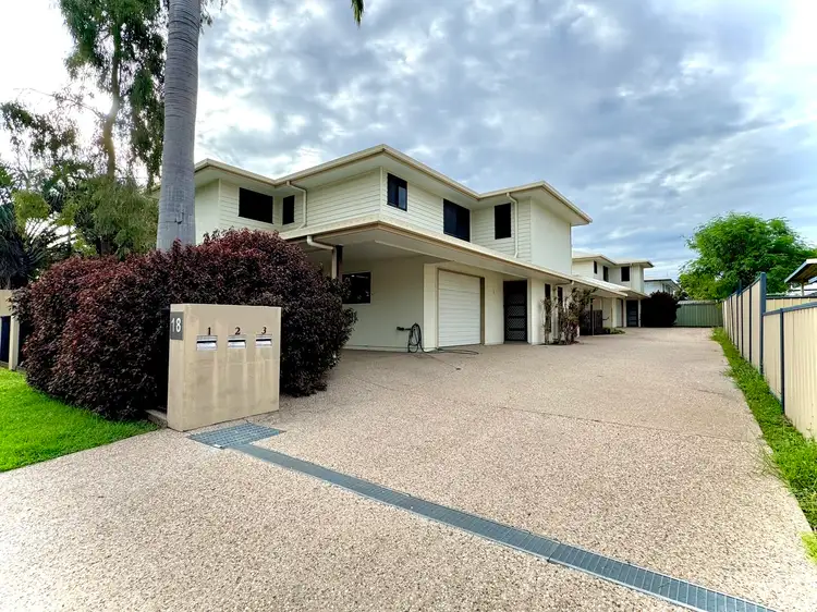 2/18 BURKE Drive, Moranbah QLD 4744