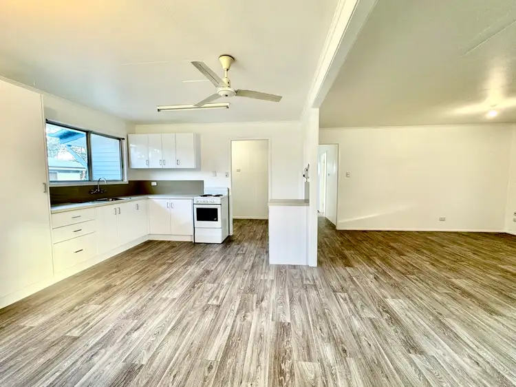 23 BURKE Drive, Moranbah QLD 4744