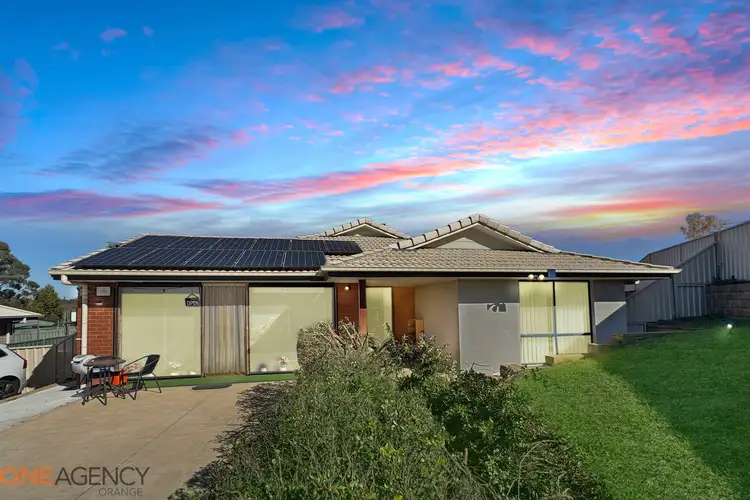 8 Ramsay Close, Orange NSW 2800