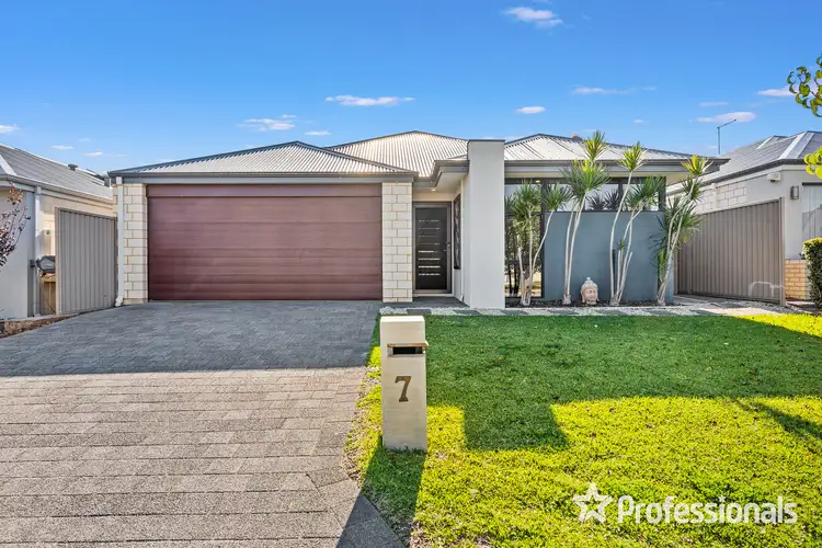 7 Quince Way, Forrestfield WA 6058