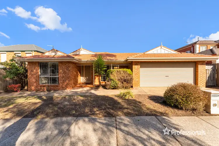 35 Banchory Avenue, Hillside VIC 3037