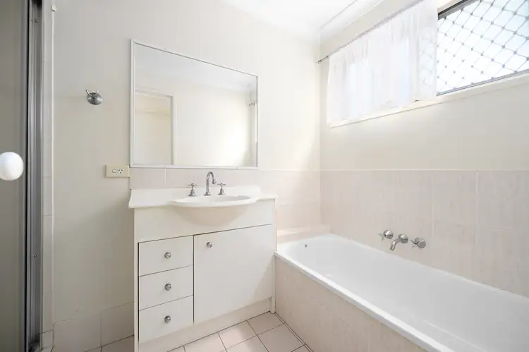 Second view of Homely villa listing, 7/20 Golden Palms Court, Ashmore QLD 4214