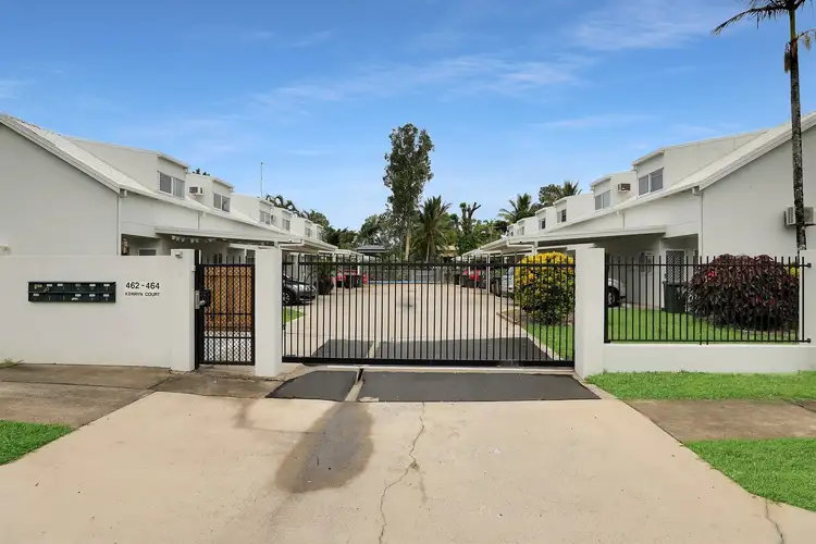4/462-464 McCoombe Street, Mooroobool QLD 4870