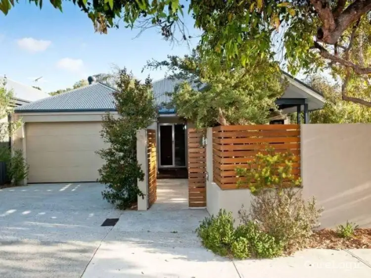 a/23 Jackson Avenue, Karrinyup WA 6018