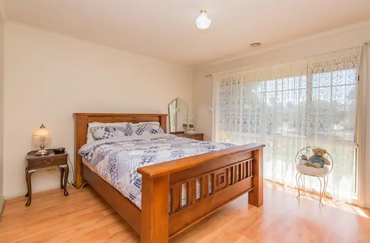 Fifth view of Homely house listing, 8 Shannon Court, Mooroopna VIC 3629