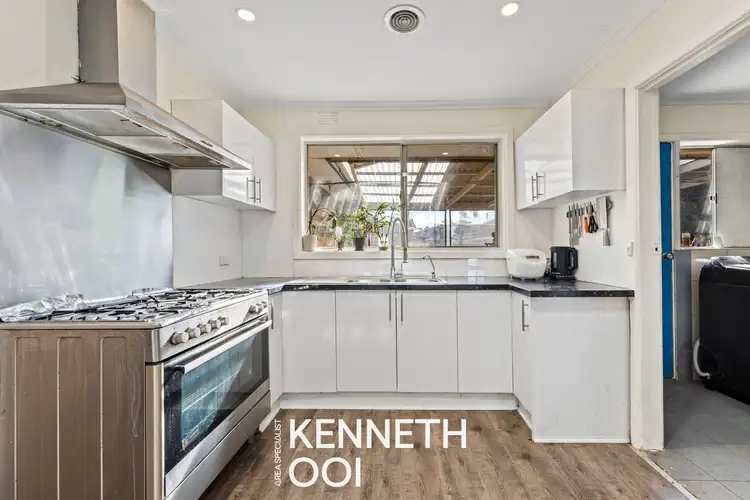 Fifth view of Homely house listing, 33 Shalimar Crescent, Dandenong North VIC 3175