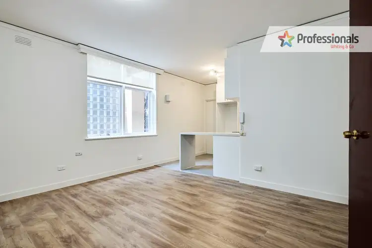 Third view of Homely studio listing, 2/239 Canterbury Road, St Kilda VIC 3182
