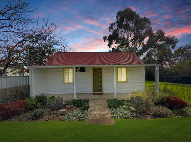 7 Stabback Street