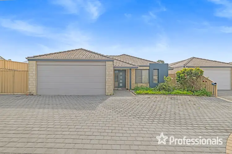 Second view of Homely house listing, 4a Nemcia Close, Yakamia WA 6330