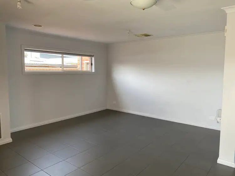 Third view of Homely unit listing, 4/29-33 St Andrews Road, Shepparton VIC 3630