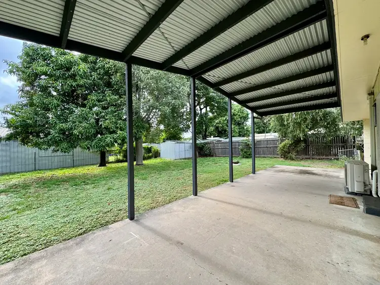 16 MACKENZIE Drive, Moranbah QLD 4744