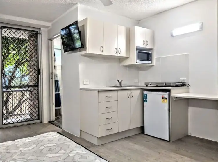 6/135 Nerang Street, Southport QLD 4215