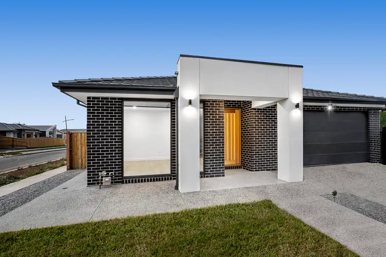 Second view of Homely house listing, 9 Paskas Drive, Fraser Rise VIC 3336
