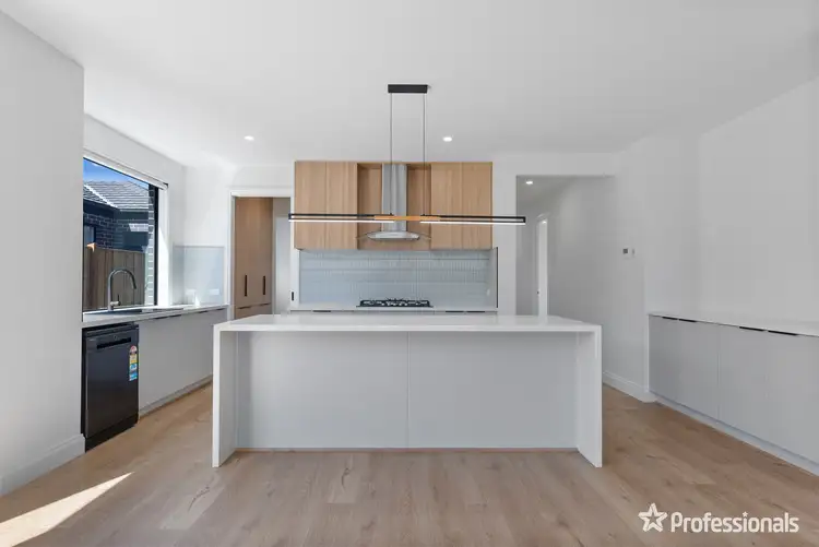 Sixth view of Homely house listing, 9 Paskas Drive, Fraser Rise VIC 3336