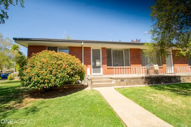 1/111 Sale Street, Orange NSW 2800