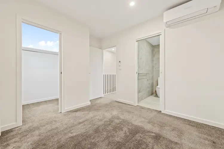 Sixth view of Homely townhouse listing, 2/546 Boronia Road, Wantirna VIC 3152