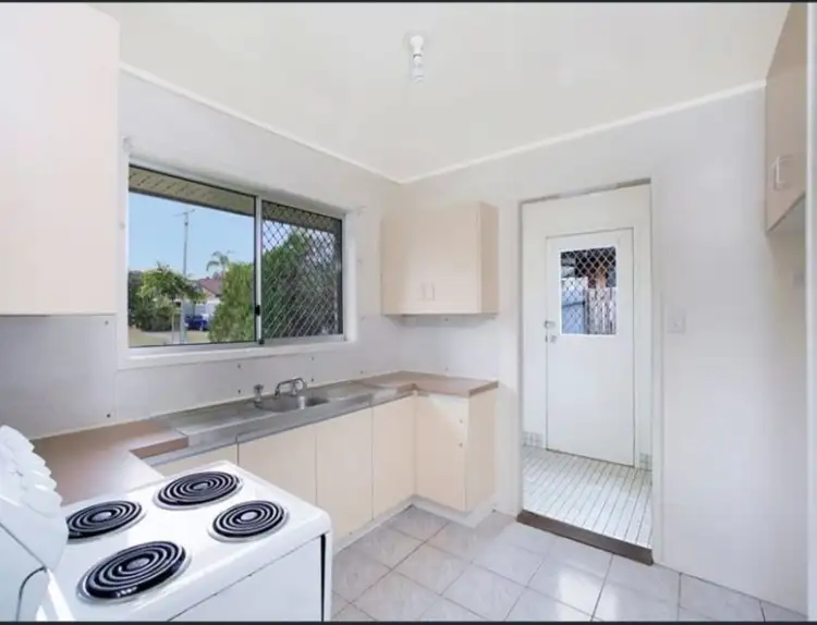Second view of Homely house listing, 28 Coachwood Drive, Molendinar QLD 4214