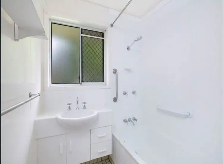 Fourth view of Homely house listing, 28 Coachwood Drive, Molendinar QLD 4214