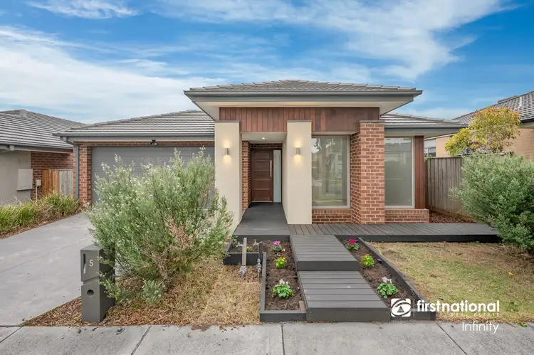 5 Attunga Grove, Werribee VIC 3030