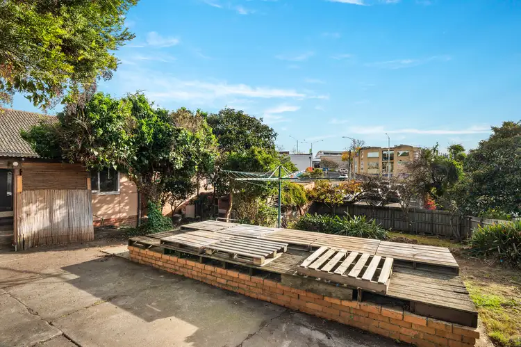 Fifth view of Homely house listing, 28 Howard Street, Greensborough VIC 3088