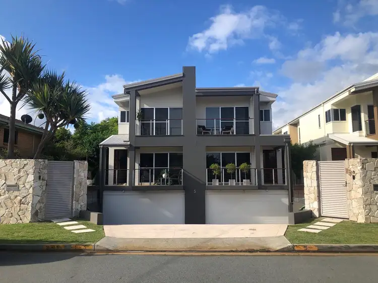 1/5 Nankeen Avenue, Paradise Point QLD 4216