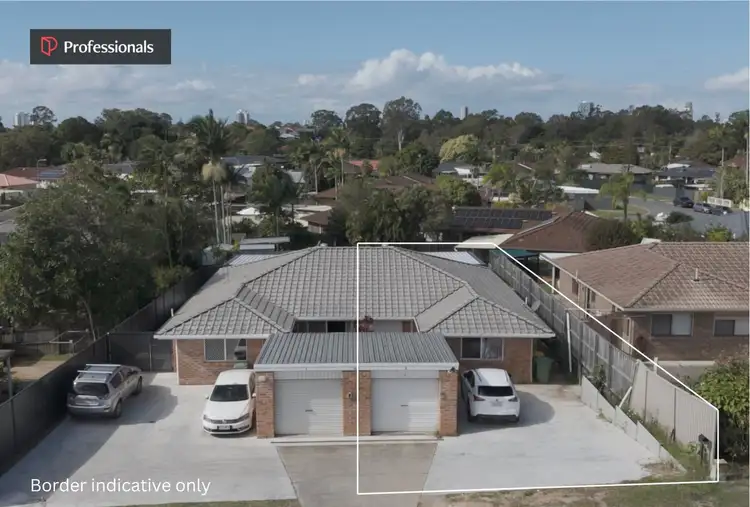 2/167 Olsen Avenue, Labrador QLD 4215