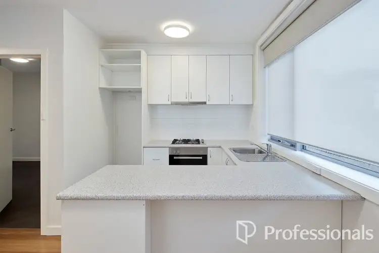 1/4 Burnett Street, St Kilda VIC 3182