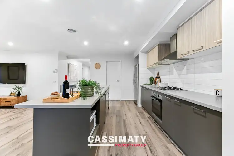 Fifth view of Homely house listing, 28 Carlyle Crescent, Clyde North VIC 3978