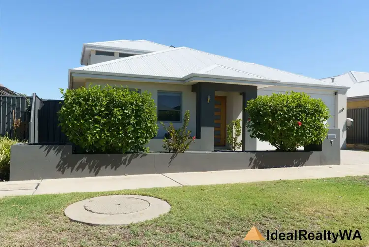 Second view of Homely house listing, 7 Meka Way, Harrisdale WA 6112